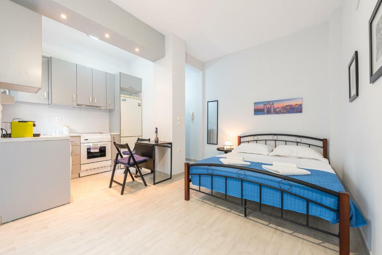 Apartamento Sweet And Central Apt For 2 Atenas Exterior foto